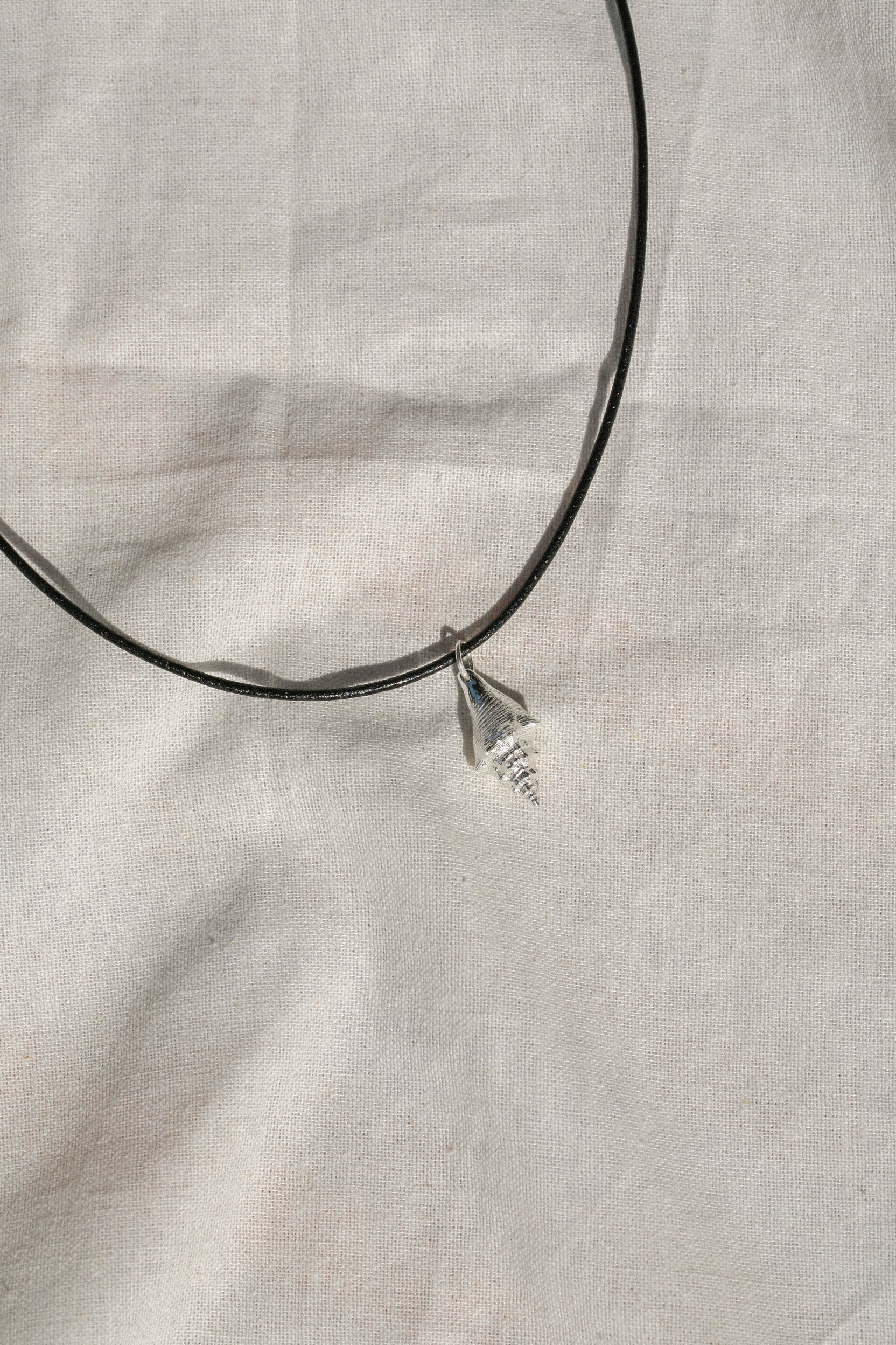 Collier surfeur