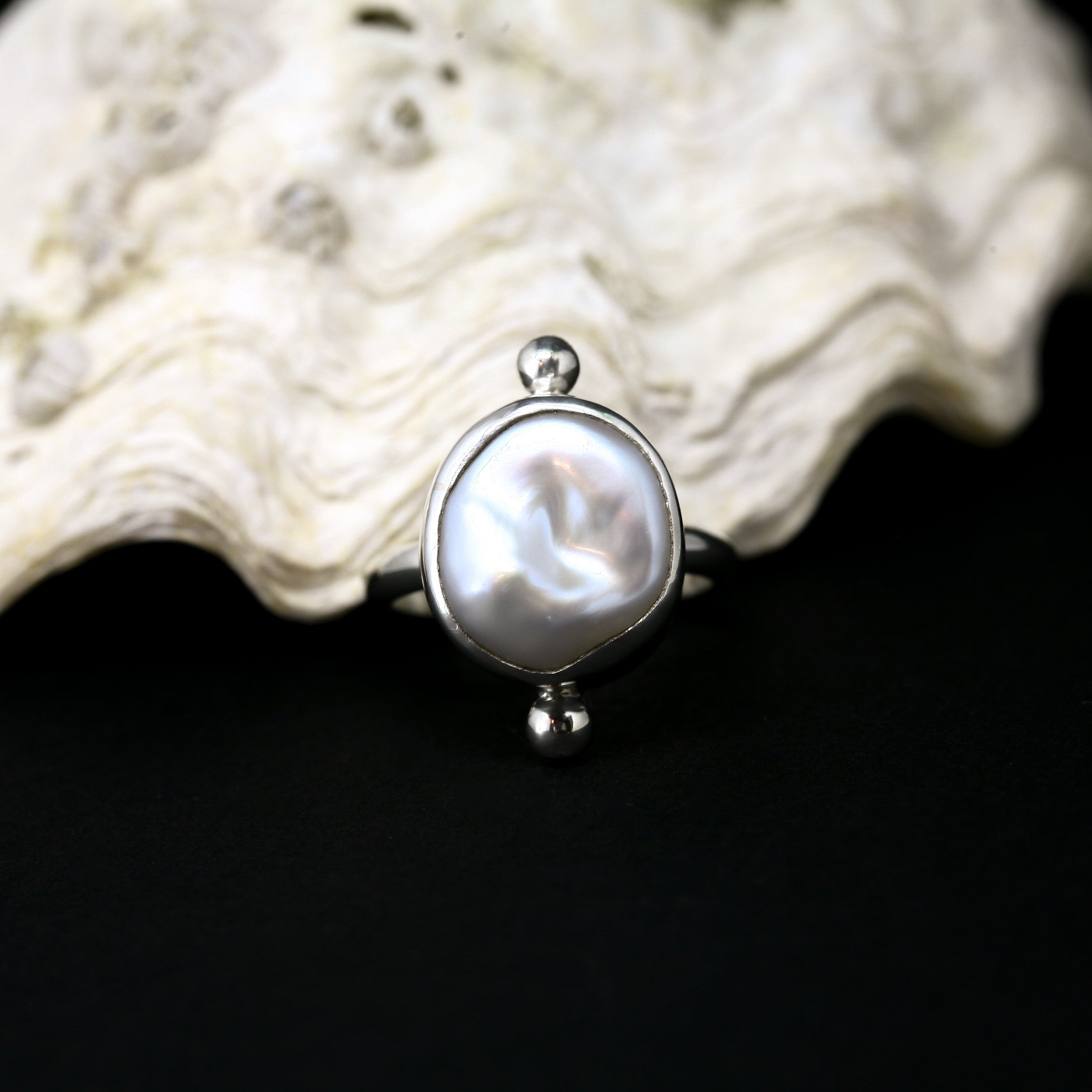 Keshi pearl ring SIZE 5 1/4