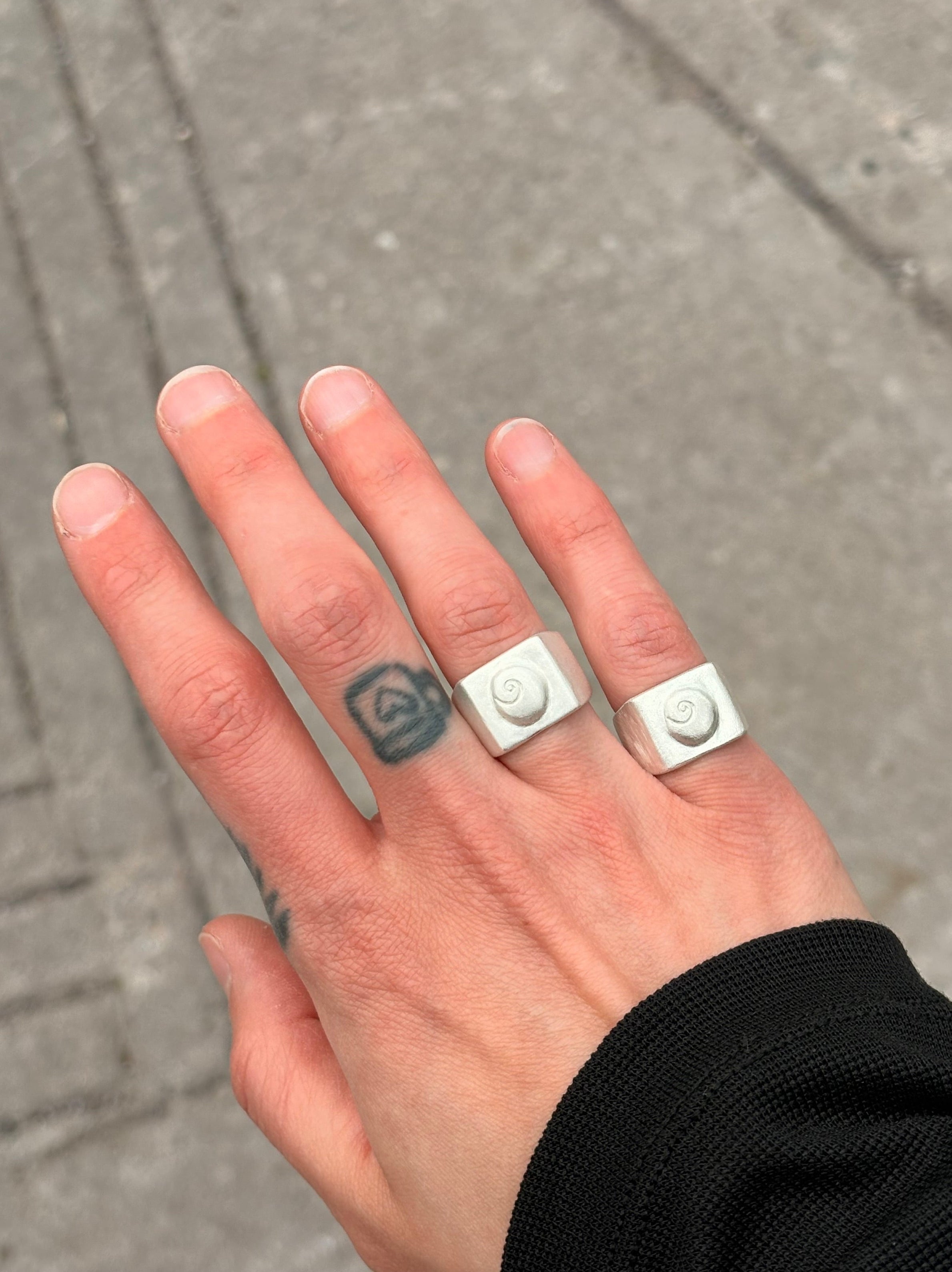 The Eye of Saint-Lucia signet ring