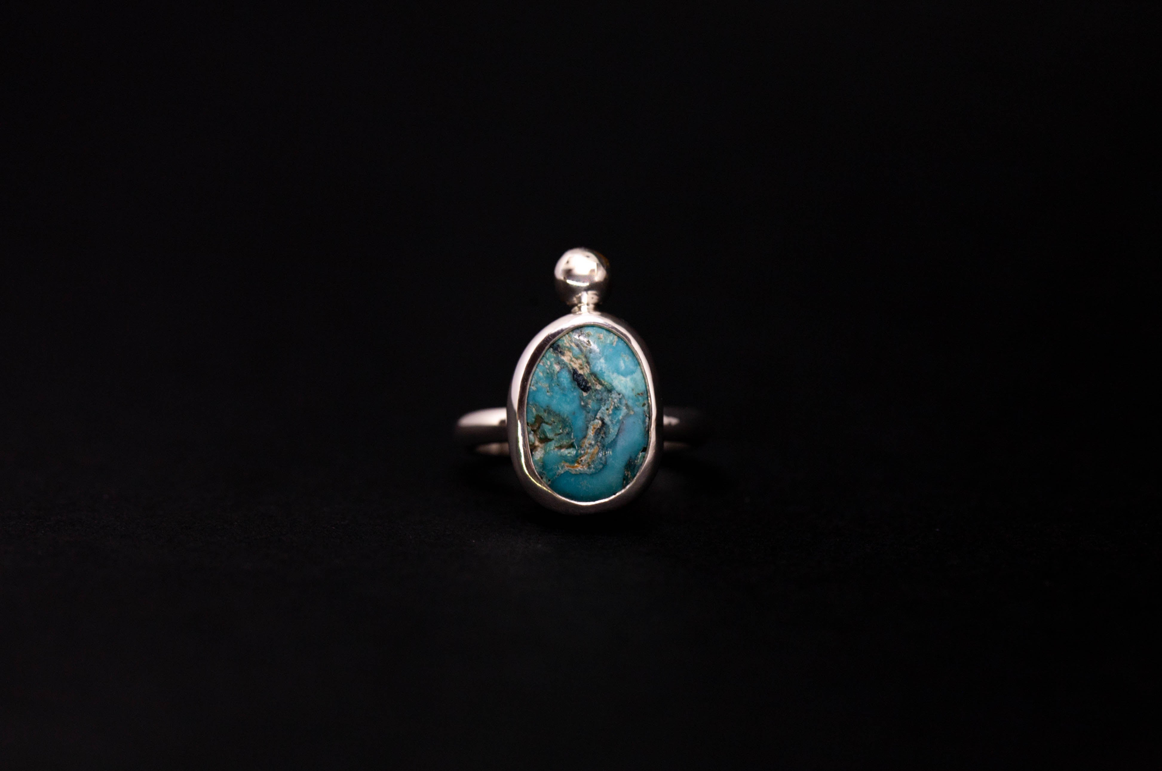 SIZE 4 3/4 TURQUOISE RING