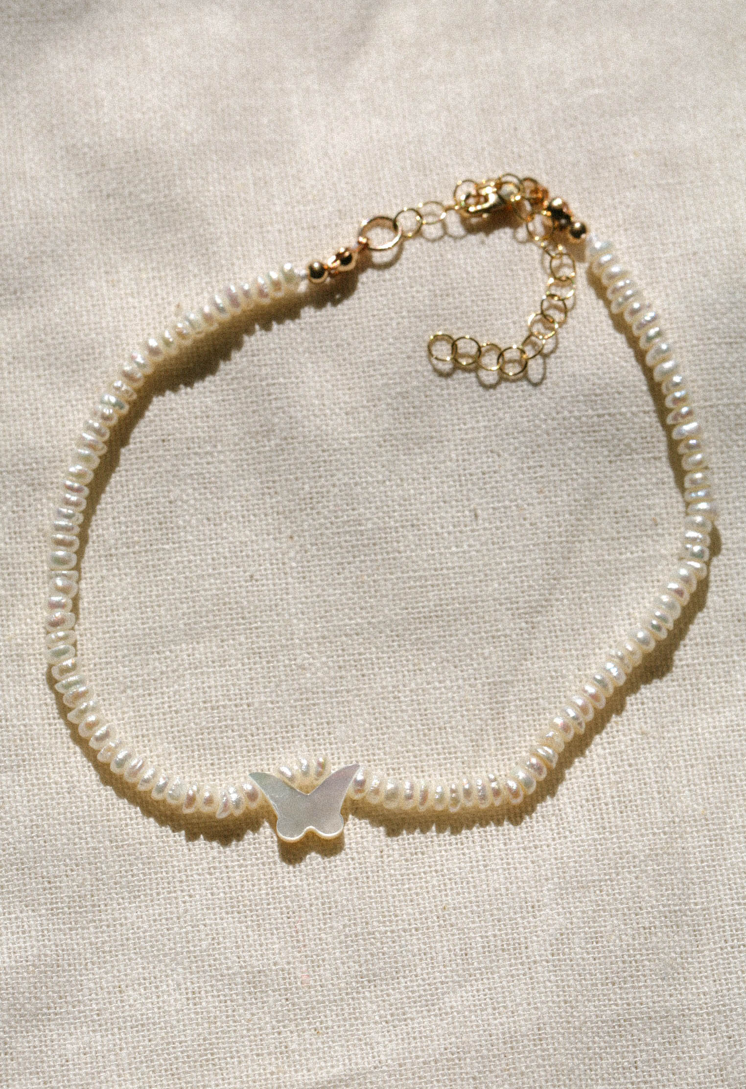 Butterfly pearl anklet