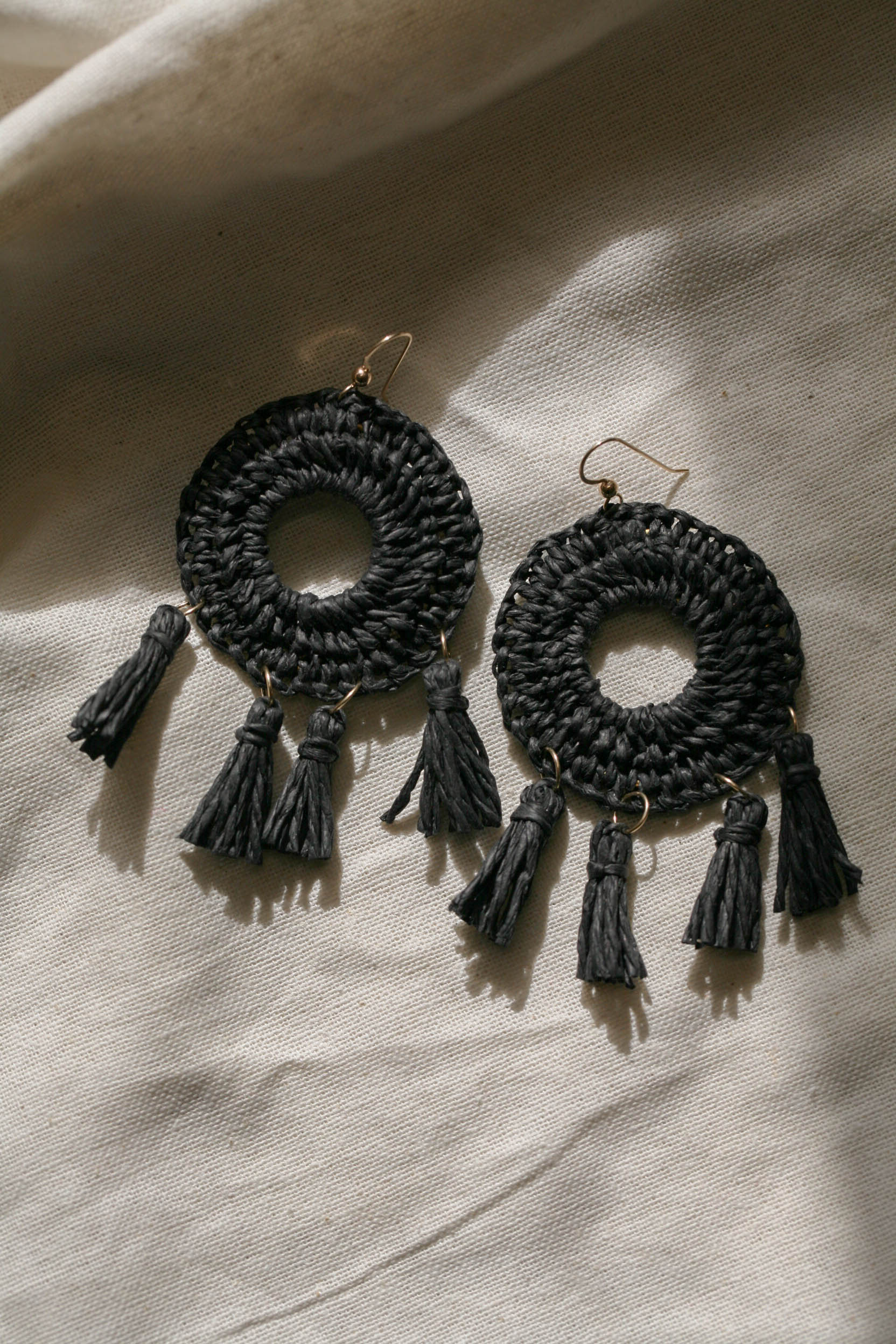 Raffia earrings